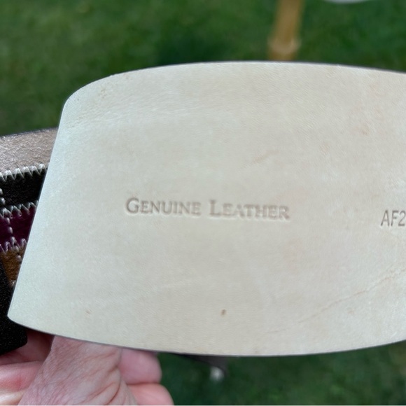 Saks Fifth Ave Genuine Leather Wide Multicolor Belt - Picture 8 of 10